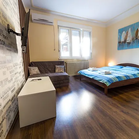 Apartment Parliament Belgrade